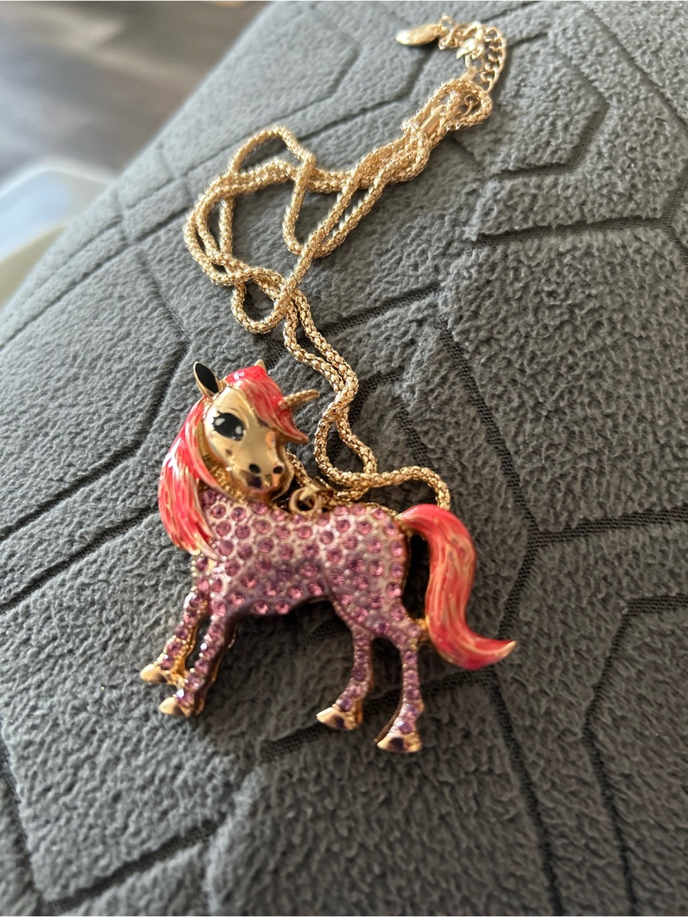Kids Pink Unicorn Pendant Necklace - Gold Tone.  Dr 50
